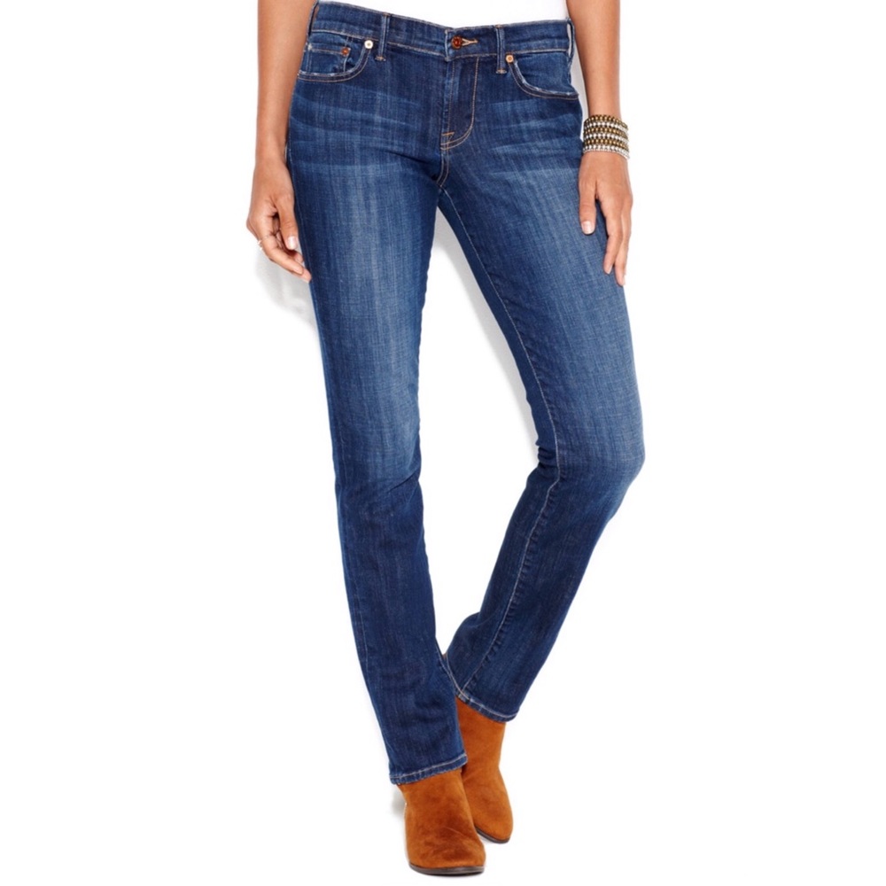 Lucky Brand Sweet 'n Straight Leg Jeans 4/27